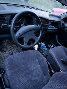 Volkswagen Golf 3 1.6 74kw - 4