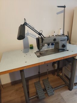 Průmyslový šicí stroj Minerva - 4