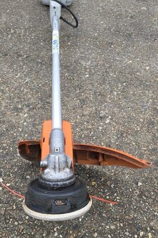 Prodám křovinořez Stihl FS361C - 4