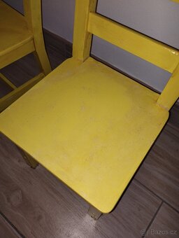 Dětský stolek a židličky - 4