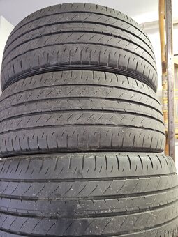 Letni pneu 225/45 R18 - 4