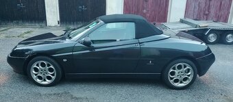 Alfa Romeo Spider 2,0TS 2002 110kW - 4