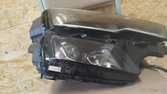 Pravé světlo Škoda karoq Crystal lighting lift - 4