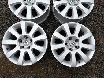 Alu original sada disku Škoda 5x112 7J ET37 R16 - 4