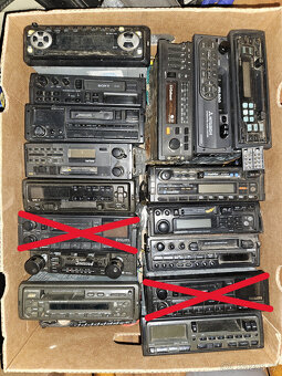 Sbírka Blaupunkt, Grundig Becker Mercedes autorádia - 4