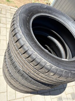 Letní pneu Bridgestone Turanza 215/60 95V - 4