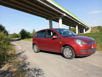 Ford Fiesta 1.3i najeto 118tkm, servisní knížka,klima. - 4
