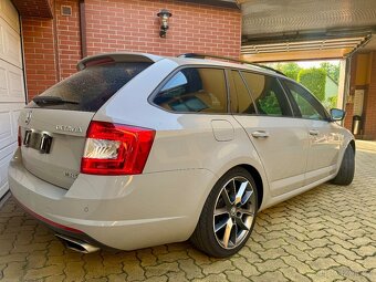 ŠKODA OCTAVIA RS 2.0 TSI 162kW CHALLENGE MANUÁL - 4