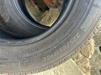 225/65 r16c - 4