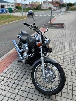 Honda VT 750 DC Black Widow - 4