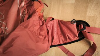 Batoh Osprey Talon 22 Earth Coral - 4