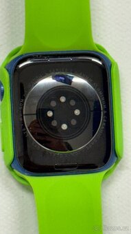 Apple Watch 7 45mm Blue (zelený ochranný kryt) - 4