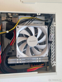 Mini ITX, Ryzen 7 5700G, AM4 B550, 16GB DDR4, 180W zdroj - 4