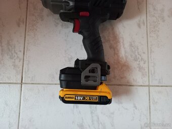 Aku adaptér Dewalt na Parkside - 4