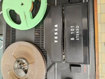 Tesla B101 Stereo - 4