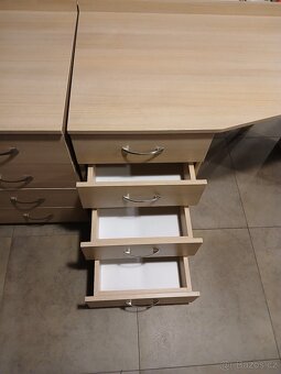 Psací stoly se šuplíky - 4