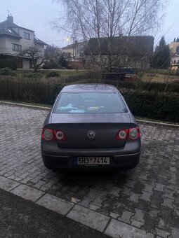 Volkswagen Passat b6 - 4