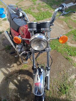 Dobrý den prodávám Suzuki gn 125 - 4