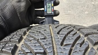 Zimní pneu 225/40/18 Good Year - 4