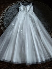 Překrásné,bohoo svatební šaty s týlovou sukní. - 4