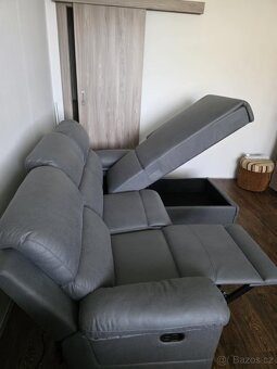 Prodám rohovou sedací soupravu ve výborném stavu - 4