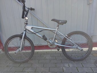 Kolo BMX - 4