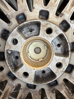 Prodám sadu kol s pneumatikami Dunlop (215/45ZR17) - 4