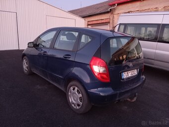 Mercedes Benz A 1,5 benzín , vyhřívaná sedadla - 4