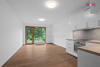 Pronájem bytu 1+kk, 34 m², Slaný, ul. Lázeňská - 4