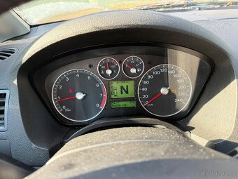 Ford C max, 2.0 benzín, LPG, automat - NEPOJÍZDNÉ - 4