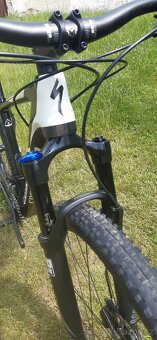 KARBONOVÉ HORSKÉ KOLO SPECIALIZED - 4