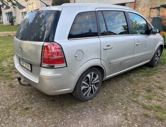 Opel Zafira 1.9 CDTI r.v2008 , 7 míst - 4