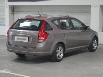 Kia Ceed 1.6i , 91 kW benzín, 2010 - 4