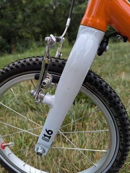 Dětské kolo Woom 3 (16", oranžová), koupeno 9/2024, 100% - 4