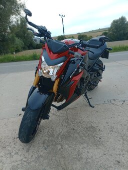 Suzuki GSX-S 1000 - 4