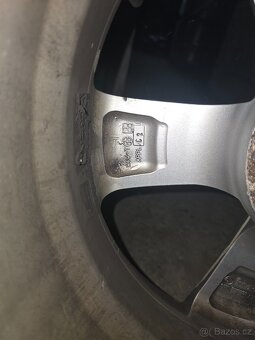 Zimni pneu r16 na disku - 4