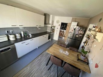 Prodej vícegeneračního domu 292 m², pozemek 423 m² Polní, Mi - 4