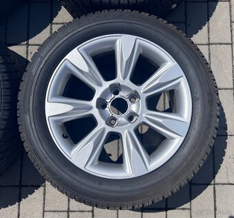 Audi A6 - 17" alu + zimní 225/55 R17 Dunlop 7.5mm - 4