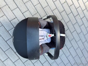 Dětská autosedačka - 4