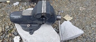 Svěrák YORK 125 mm - 4