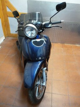 Aprilia Scarabeo 200. Najeto 34677km. Rok 2002 - 4