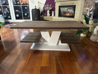 Konferenční stolek - 4