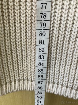 Dlouhý dámský svetr. - 4