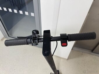 Elektrická koloběžka Xiaomi Mi Pro 2 - 4