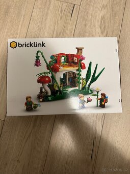 Lego Bricklink 910037 Houbový dům - 4