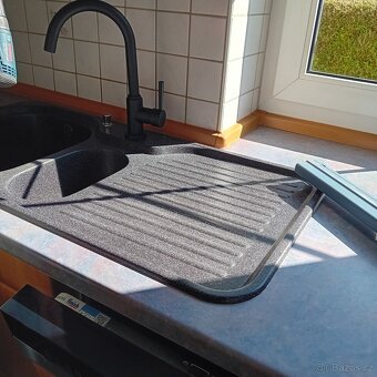 Kuchyňská linka s ledničkou - 4