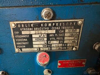 Kompresor Orlík 2JSK75 _ 300l _ 7,5 kW - 4