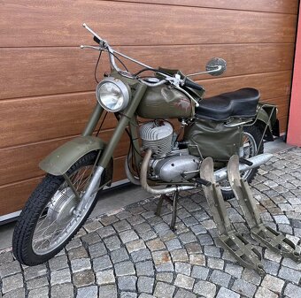 Jawa Švéd 250 579/03 - 4