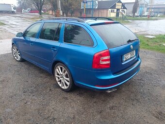 Škoda Octavia RS Combi 2,0 TDI webasto,navi - 4