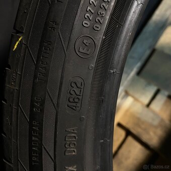 Letní pneu 245/40 R20 99Y Continental 4mm - 4